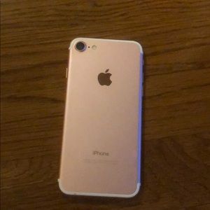 A iPhone
